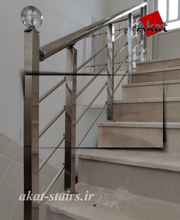 نرده استیل پایه چهار گوش