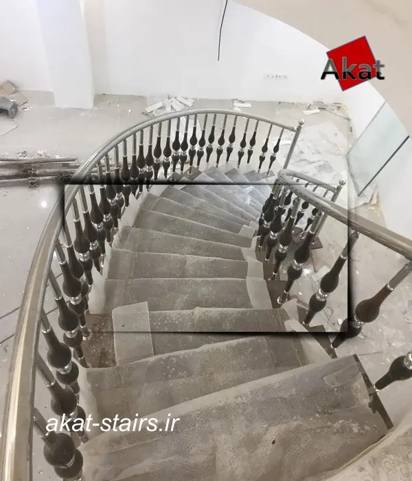 پله دوبلکس نیم گرد لوکس